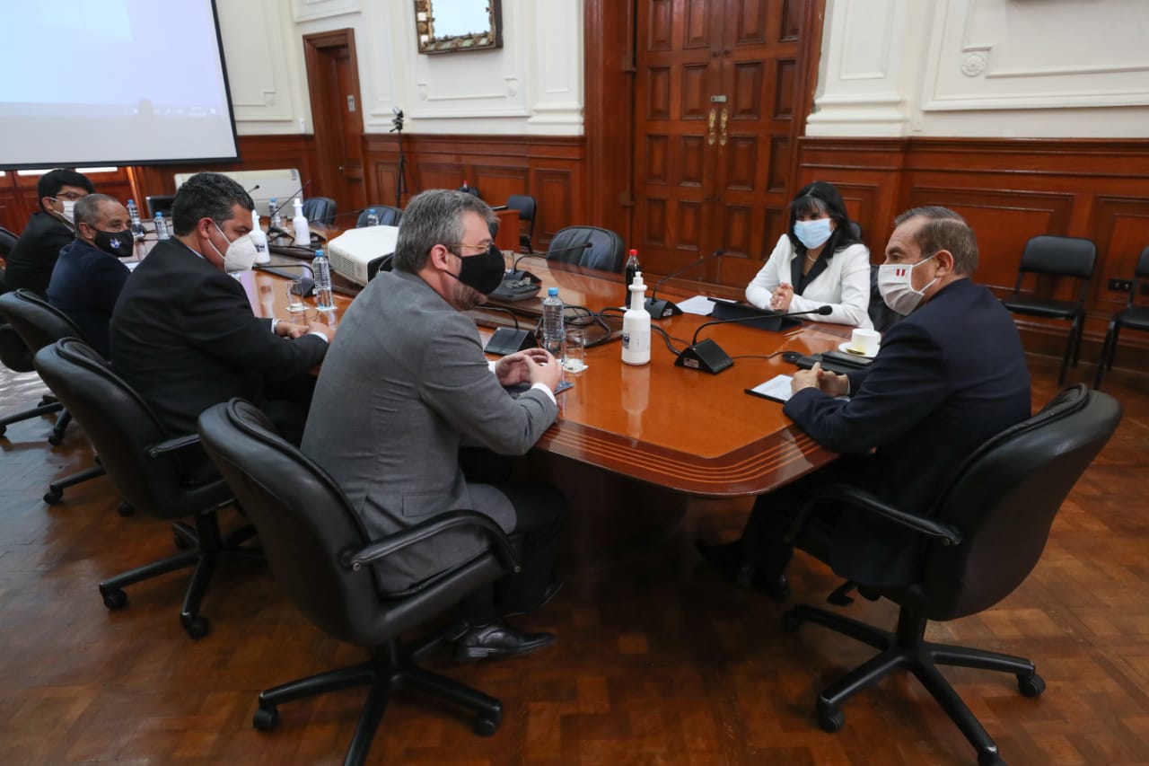Onpe facilita al Ejecutivo aplicación virtual de gestión documental