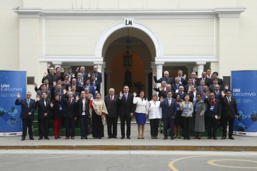 Minedu y universidades públicas acuerdan compromisos para mejorar la educación superior