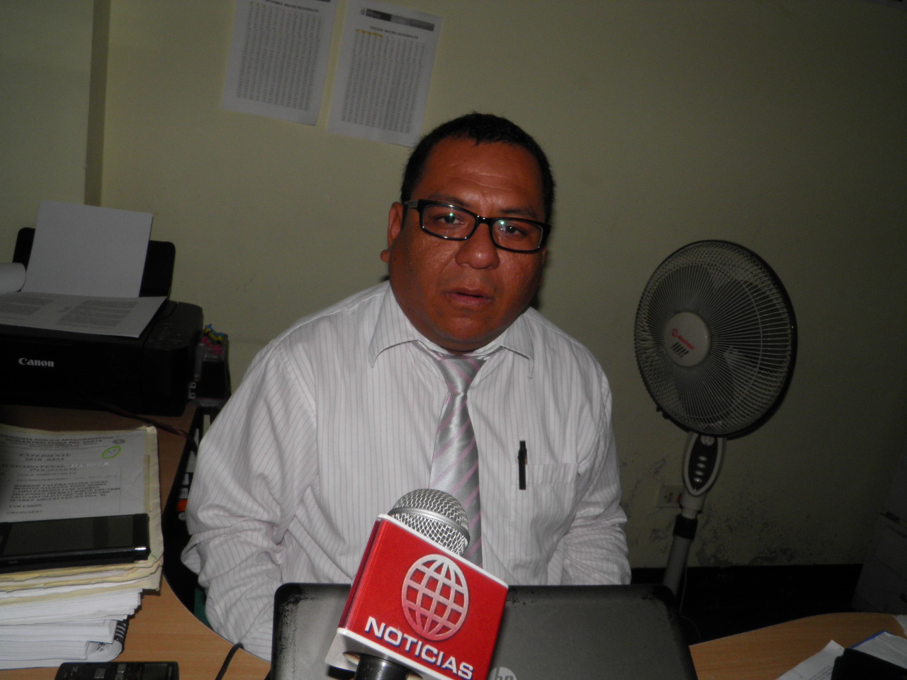 Procurador Anticorrupción del Santa denunciado por presunta usurpación de funciones 