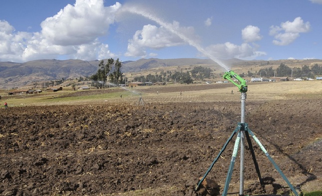 Destinan 320 millones de soles para tecnificar riego en todo el país