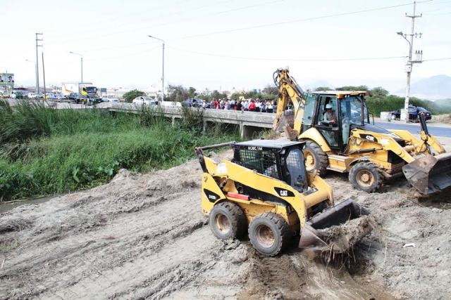 Contraloría advierte sobre buen uso de recursos públicos transferidos por El Niño