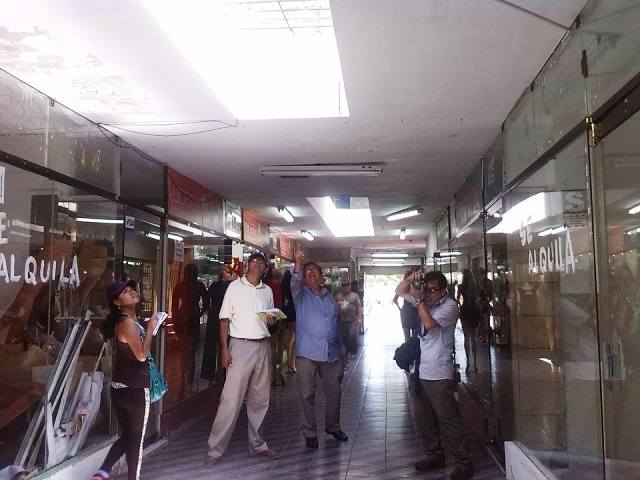 Delincuentes roban en parroquia San Carlos Borromeo y en centro comercial Armijo de Chimbote