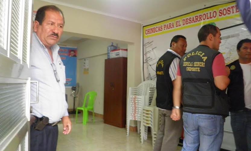 Roban laptop y documentos de la oficina de consejero Juan Chuiz