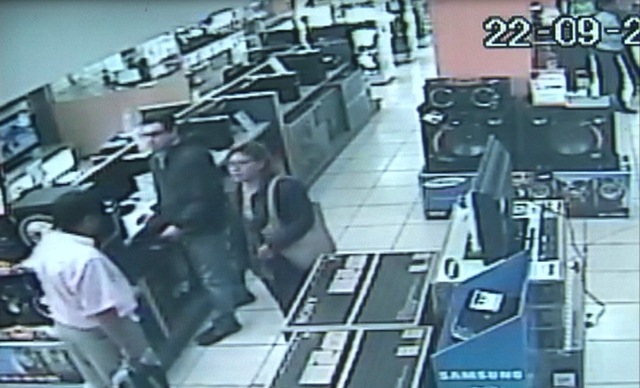 Banda criminal liderada por mujer fue filmada robando en La Curacao