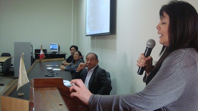 Rocío Silva Santisteban en Chimbote para hablar sobre memoria e identidad