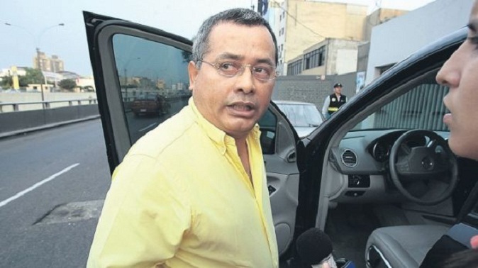 Orellana reconoció que buscó a fiscal de la Nación y negó conocer “la Centralita”