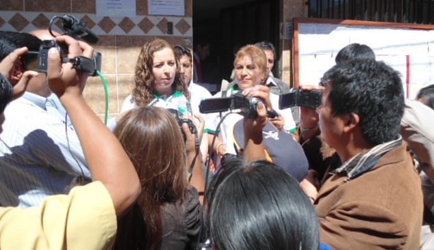 Candidata a presidencia regional rechaza propuesta de jurista César Castiglioni  