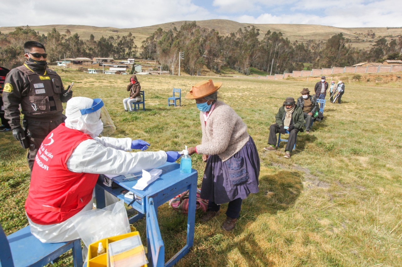 Más de 13.5 millones de peruanos recibirán apoyo económico individual por emergencia 