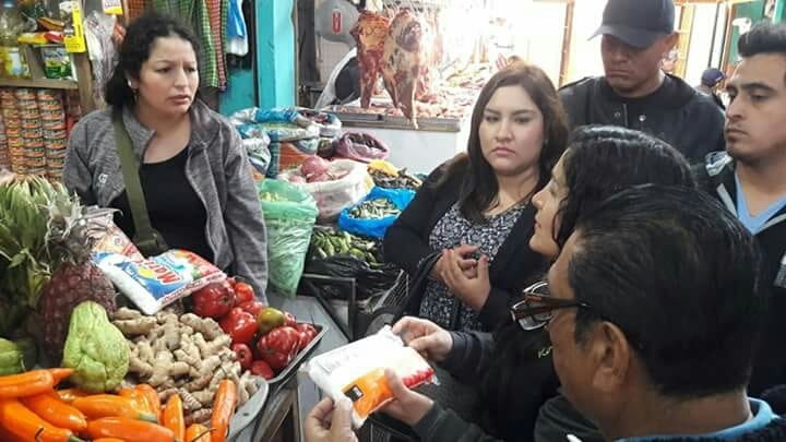 Nuevo Chimbote: decomisan cerca de 50 kilos de sal adulterada en mercado Buenos Aires