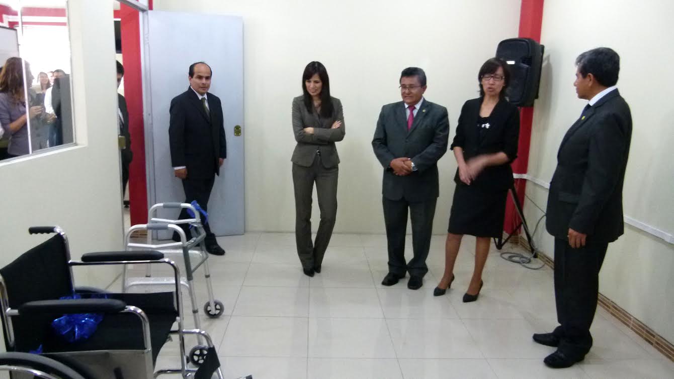 Inauguran salas de Encuentro Familiar y Uso Múltiple en la Corte del Santa