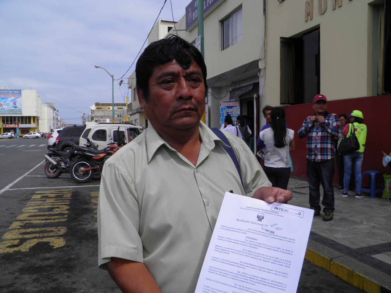 Samanco: Director de colegio Ramón Castilla se resiste en dejar el cargo