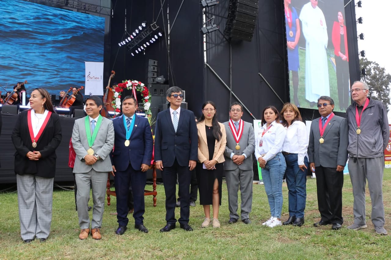 Se inauguró la Feria de San Pedrito del Vivero Forestal en Chimbote