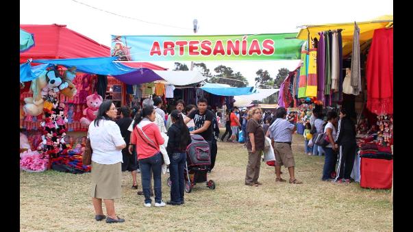 Chimbote: en 90% de avance en instalación de Feria Integral San Pedrito 2018