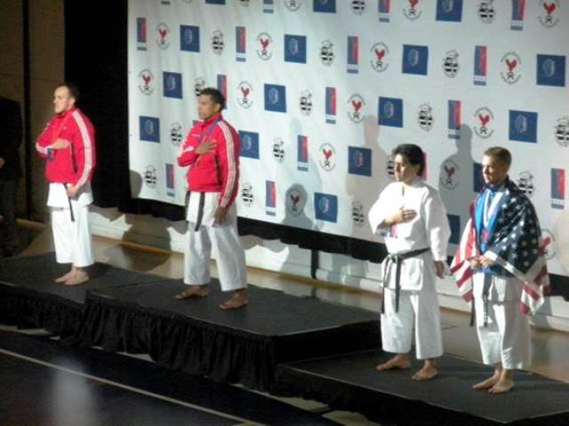 Destacado deportista retorna a Chimbote para enseñar novedosas técnicas de artes marciales