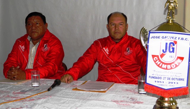 Sandro Bazán anuncia separación definitiva de Junior Aguirre por indisciplina