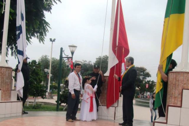 Se iniciaron actividades por Fiestas Patrias en distrito de Santa