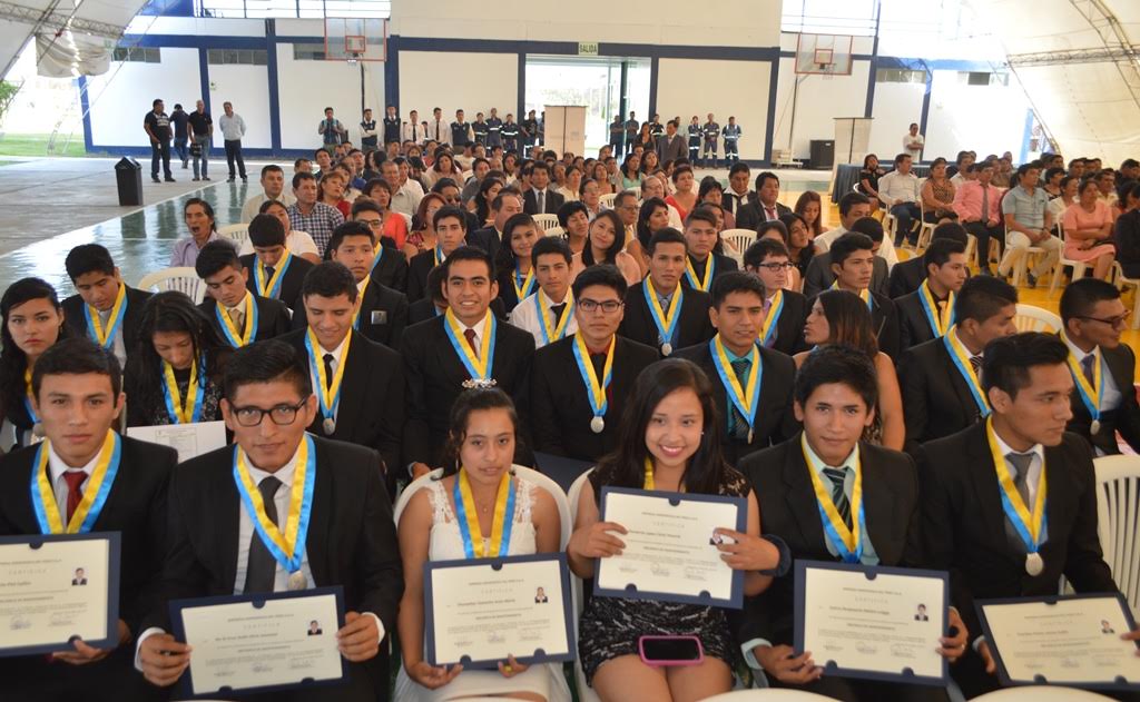  Se graduó nueva promoción de Technical School en Siderperú