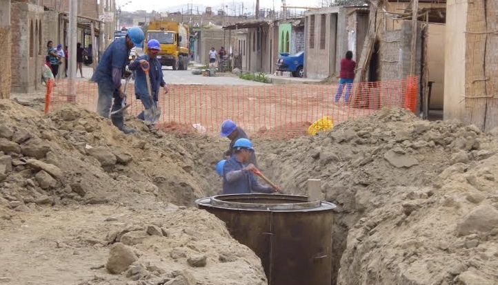 Más de 2 mil conexiones de agua potable ha realizado Sedachimbote en el 2014
