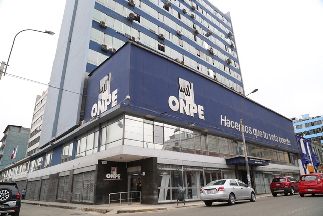 Onpe difundirá programas radiales en lenguas nativas