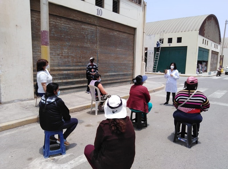 MPS desarrolla segunda capacitación a comerciantes de 29 mercados de Chimbote