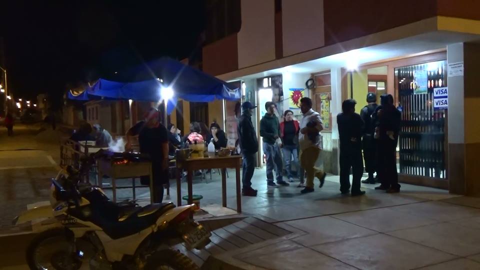 Nuevo Chimbote: Establecimientos de comida fueron multados por utilizar vía pública