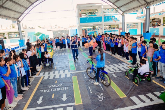 Escolares y padres de familia de Chimbote y Nuevo Chimbote participan en talleres de seguridad vial