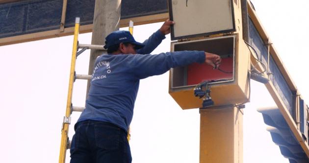 Instituto Carlos Salazar Romero se encargará de mantenimiento y  reparación de semáforos de Nuevo Chimbote
