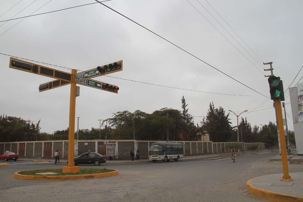 Nuevo Chimbote: instalarán más de 132 semáforos peatonales y vehiculares en 16 intersecciones del distrito