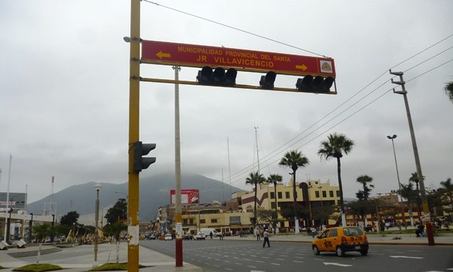 Esperan que se concluya peritaje técnico a semáforos inteligentes de Chimbote