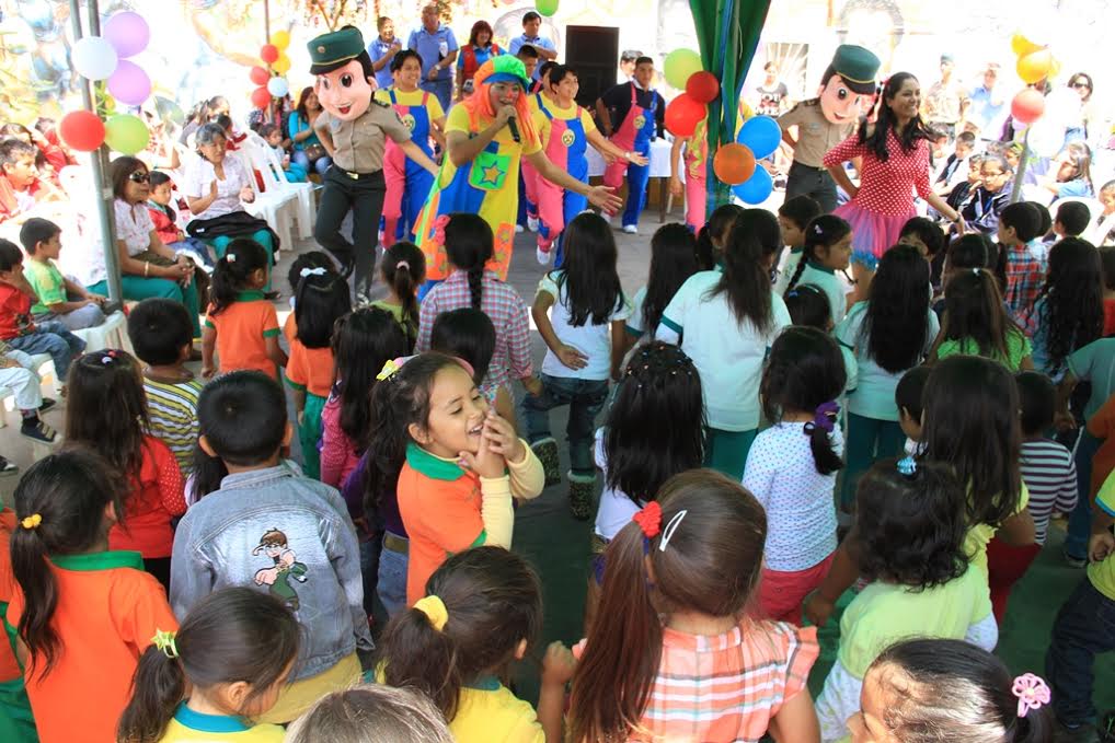 Nuevo Chimbote: niños de escasos recursos celebraron Semana de los Derechos del Niño