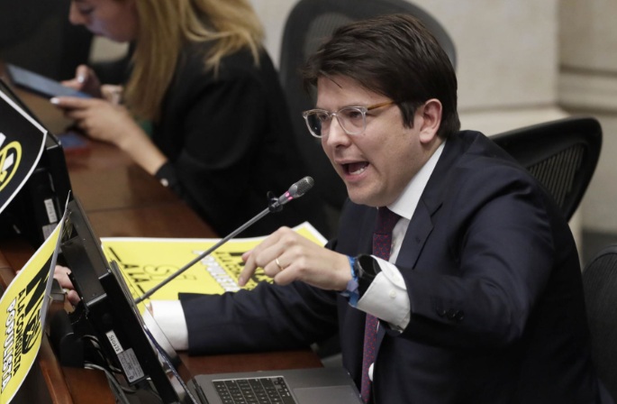 Muere el senador y precandidato presidencial colombiano Miguel Uribe Turbay