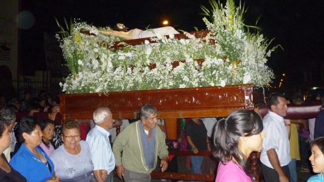 Santa: Comunidad participa en histórica fiesta del Señor Crucificado