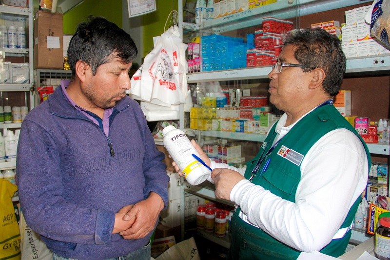 Senasa inspeccionó establecimientos de venta de plaguicidas en Áncash