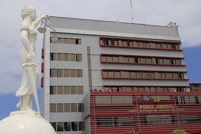 Chimbote: Preso fue condenado a 4 años más de cárcel por tener 3 celulares dentro de su celda