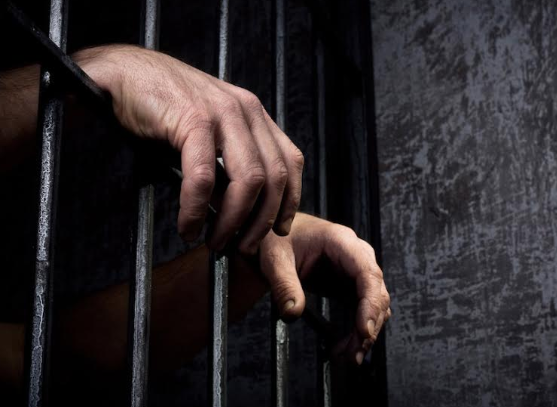 Juzgado Penal Colegiado sentencia a cadena perpetua a sujeto que ultrajó sexualmente a su hijastro