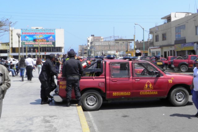  Serenazgo y policía realizan patrullaje integrado para combatir la delincuencia en Chimbote