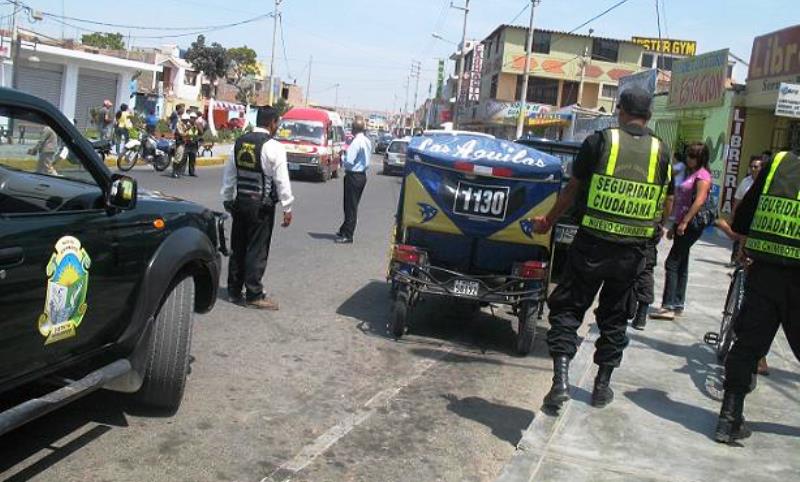 Amenazan de muerte a abogado y a toda su familia