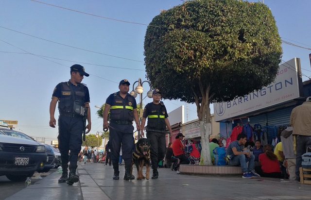Refuerzan seguridad en centro de Chimbote para frenar robos y asaltos por las fiestas de fin de año