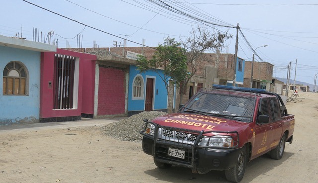 Chimbote: recién nacida es abandonada en el hall de una vivienda 
