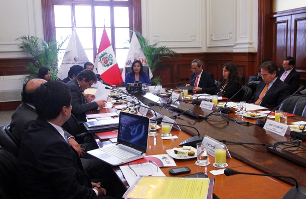 Anuncian seguimiento de autoridades electas investigadas por corrupción