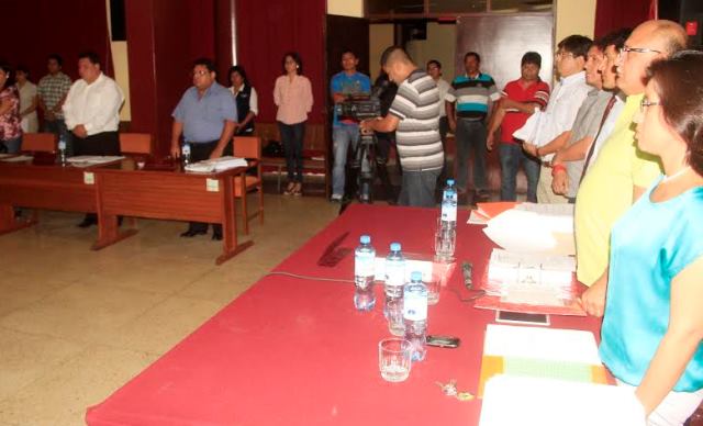 Alcalde Arroyo pidió minuto de silencio por la muerte de Ezequiel Nolasco