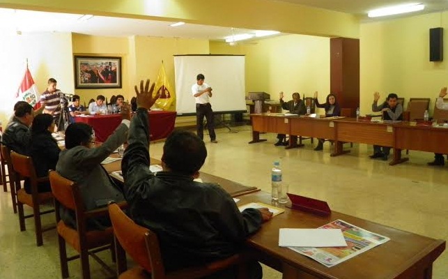 Aprueban pedido de licencia de regidores que postulan a elecciones del 5 de octubre