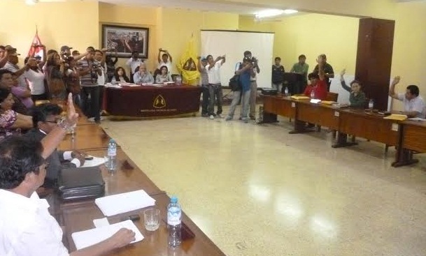 Mañana se volverá a debatir la venta del muelle y dos terrenos más de la MPS