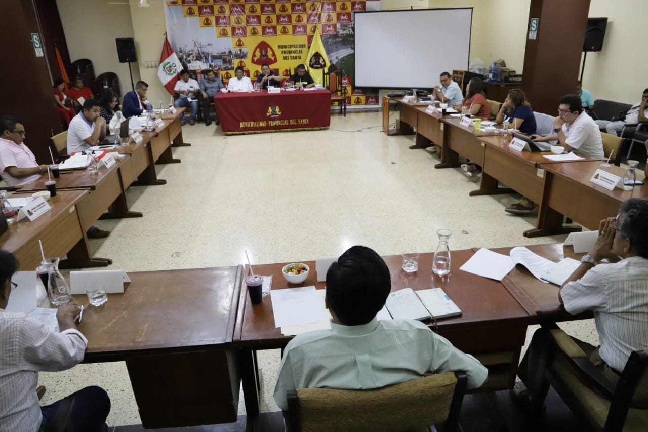 Chimbote: pleno de regidores conforman comisiones de trabajo para el periodo 2020