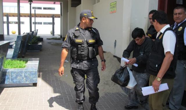 Coishco: esposa de sicario “Chazán” irrumpe en taller de mecánica para cobrar extorsión