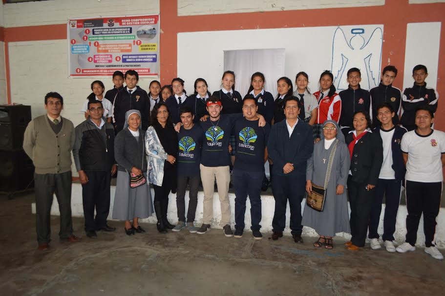 Chimbote: mil estudiantes de EduAction capacitados por voluntarios extranjeros