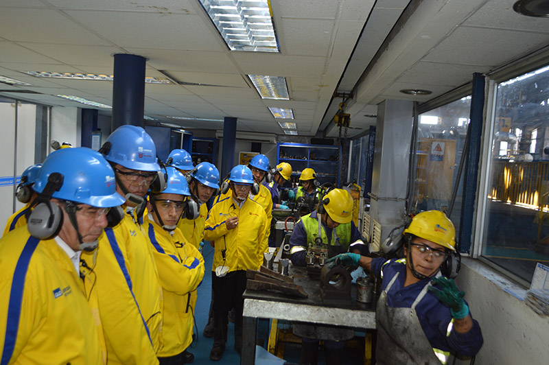 Siderperú firmaría convenio con Universidad San Pedro tras visita a planta siderúrgica