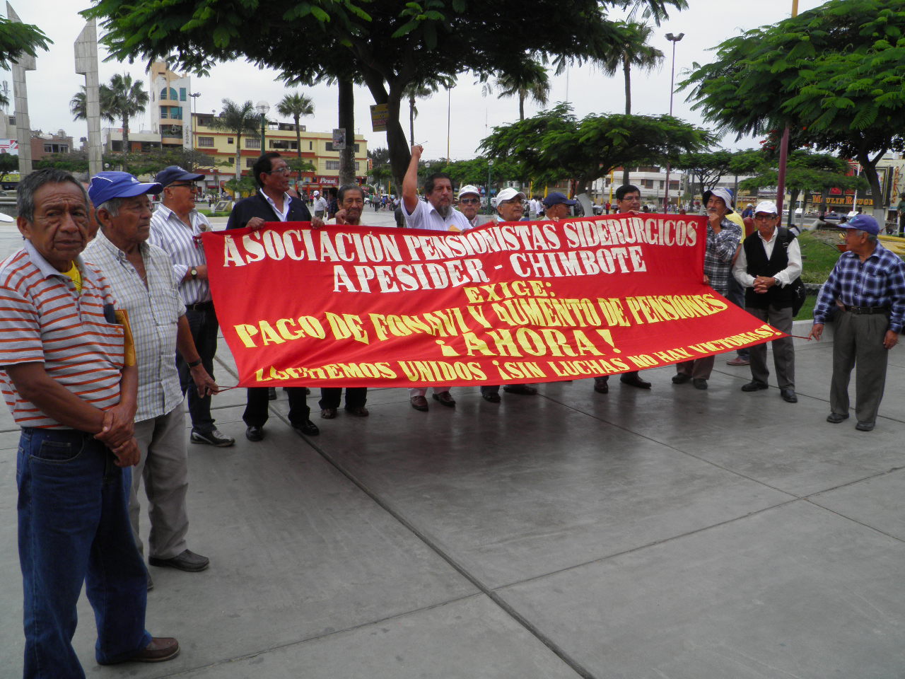 Chimbote: Jubilados de Siderperú exigen incremento de pensiones
