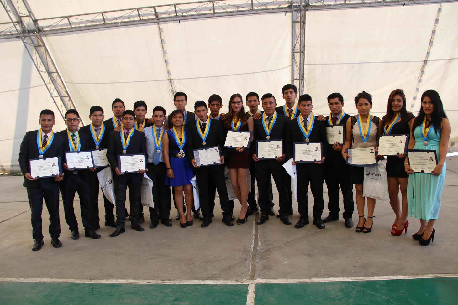 Siderperú beneficiará a 100 jóvenes con becas integrales de formación profesional técnica
