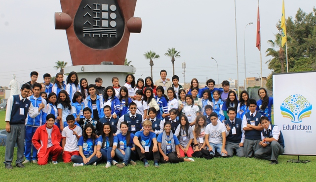 Más de 400 mil dólares en proyectos sociales ejecutó Siderperú en el 2014 en Chimbote